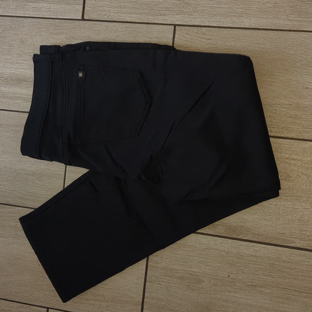 Banana Republic 36x32  Stretch Black pants